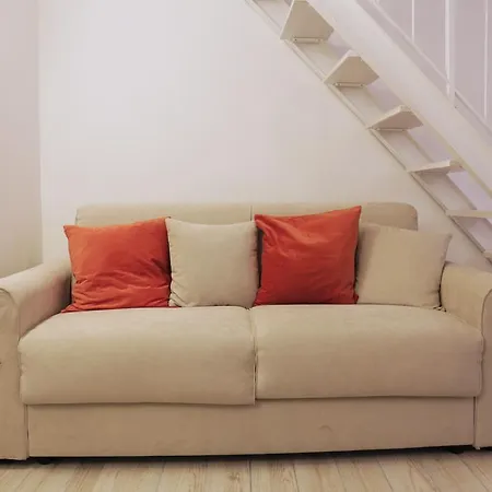 Carlotta Apartment Naples