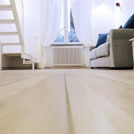Carlotta Apartment *